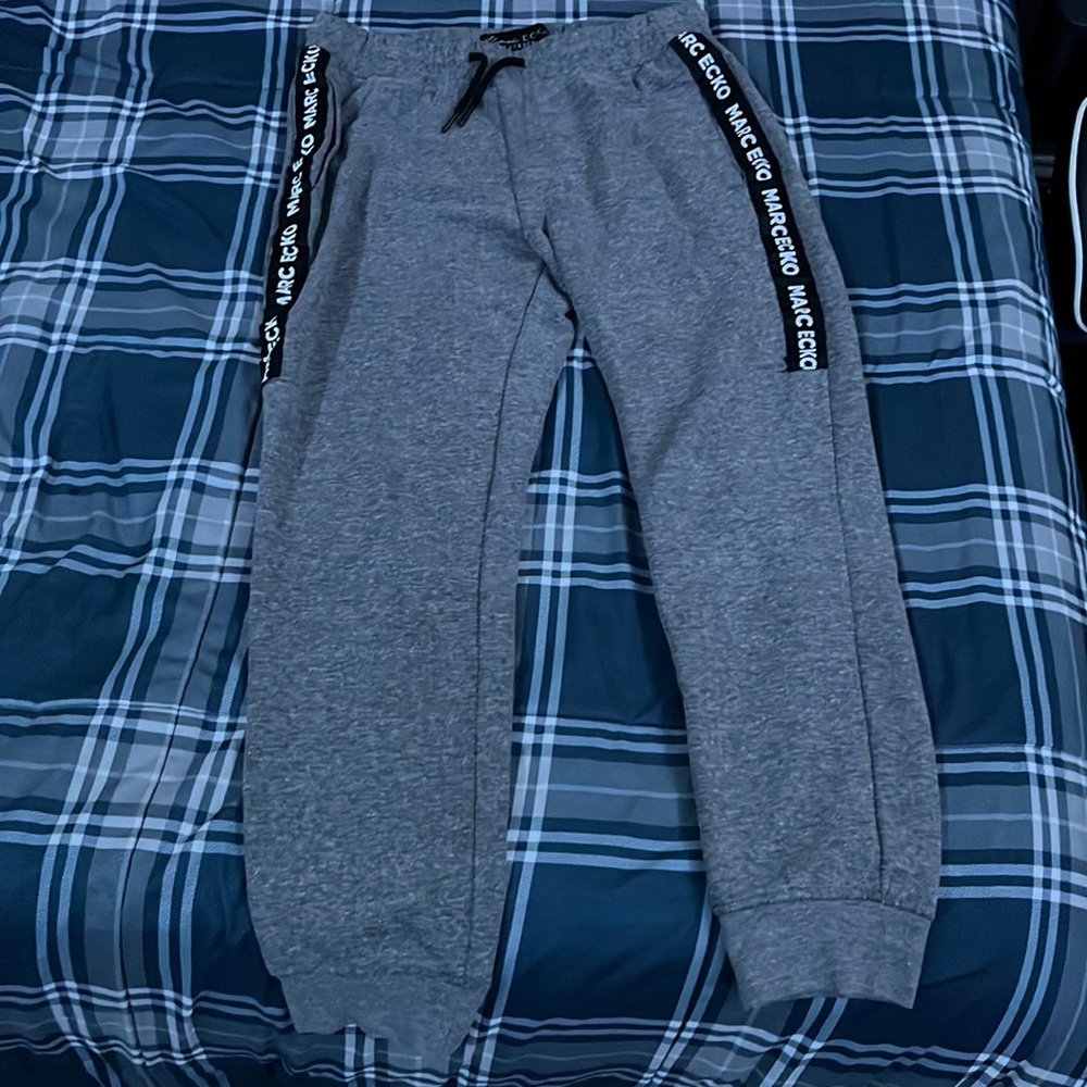 Mens joggers size small marc ecko